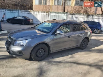 Авто Chevrolet Cruze 2016 № 8689251