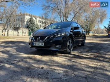 Авто Nissan Leaf 2019 № 8689365