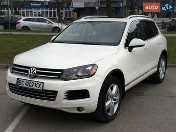 Авто Volkswagen Touareg 2011 № 8689373