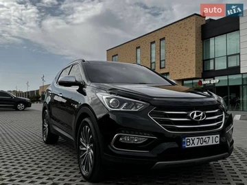 Авто Hyundai Santa Fe 2017 № 8689389