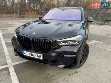 Авто BMW X5 2021 № 8689409