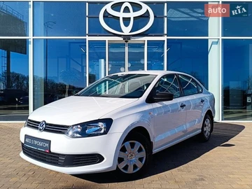 Авто Volkswagen Polo 2012 № 8689565