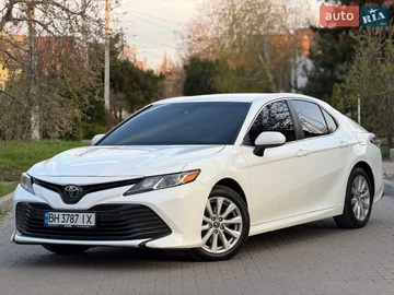Авто Toyota Camry 2018 № 8689646