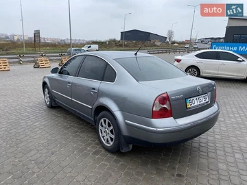 Авто Volkswagen Passat 2004 № 8689839