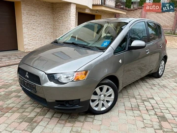 Авто Mitsubishi Colt 2010 № 8690016