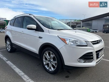 Авто Ford Escape 2014 № 8690069