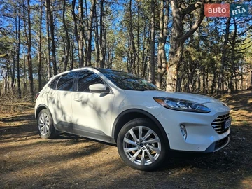 Авто Ford Escape 2021 № 8690244