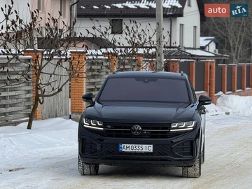Авто Volkswagen Touareg 2023 № 8690384