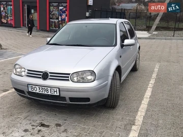 Авто Volkswagen Golf 1999 № 8690452