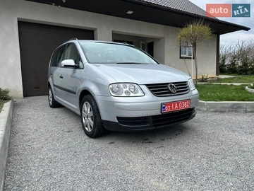 Авто Volkswagen Touran 2004 № 8690469