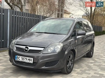 Авто Opel Zafira 2010 № 8690489