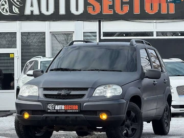 Авто Chevrolet Niva 2010 № 8690496