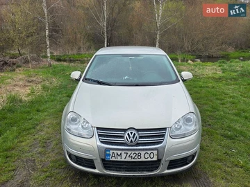 Авто Volkswagen Jetta 2010 № 8690498
