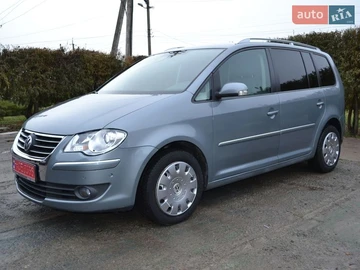 Авто Volkswagen Touran 2007 № 8690659