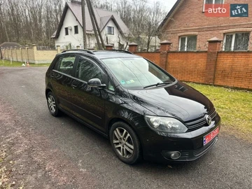 Авто Volkswagen Golf Plus 2009 № 8690665