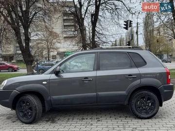 Авто Hyundai Tucson 2007 № 8690687