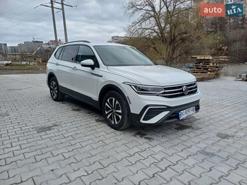 Авто Volkswagen Tiguan 2022 № 8691023