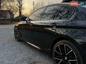 Авто BMW 5 Series 2019 № 8691046