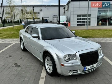 Авто Chrysler 300C 2006 № 8691408