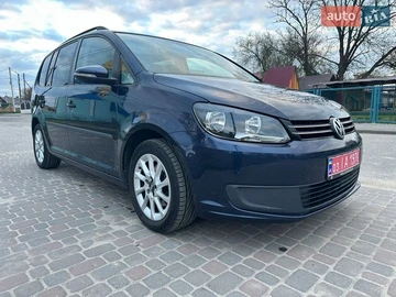 Авто Volkswagen Touran 2013 № 8691429