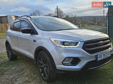 Авто Ford Escape 2018 № 8691460