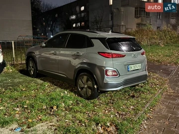 Авто Hyundai Kona Electric 2019 № 8691522