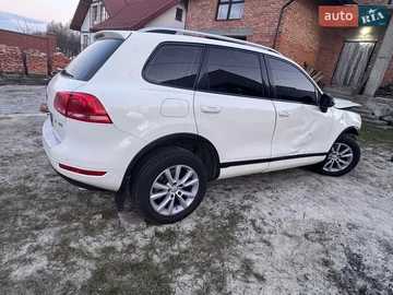 Авто Volkswagen Touareg 2011 № 8691985