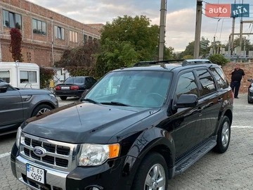Авто Ford Escape 2010 № 8692000