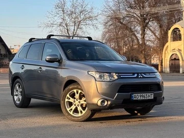 Авто Mitsubishi Outlander 2012 № 8692138
