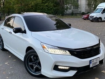 Авто Honda Accord 2017 № 8692145