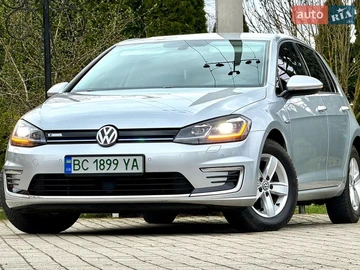 Авто Volkswagen E-Golf 2018 № 8692375