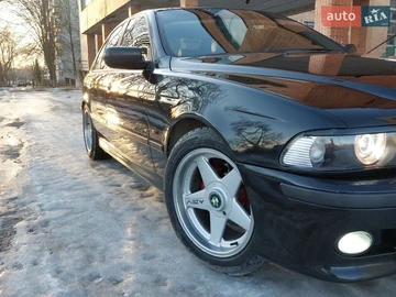 Авто BMW 5 Series 1999 № 8692725