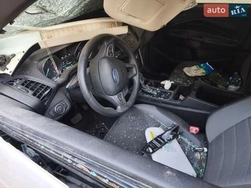 Авто Ford Escape 2019 № 8692737