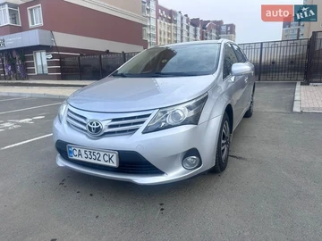 Авто Toyota Avensis 2012 № 8692950