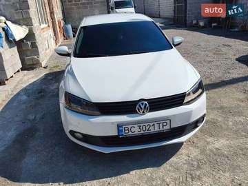 Авто Volkswagen Jetta 2014 № 8693031