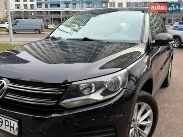 Авто Volkswagen Tiguan 2017 № 8693045