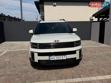 Авто Hyundai Santa Fe 2024 № 8693276