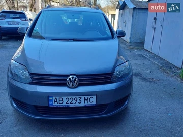 Авто Volkswagen Golf Plus 2009 № 8693480