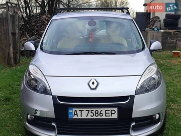Авто Renault Scenic 2013 № 8693508