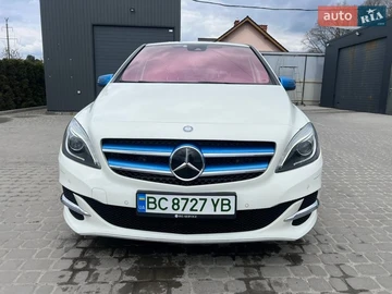 Авто Mercedes B-Class 2015 № 8693524