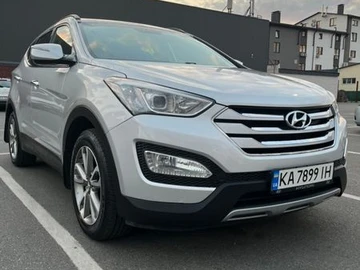 Авто Hyundai Santa Fe 2013 № 8693658