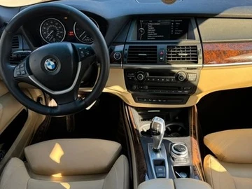 Авто BMW X5 2010 № 8693668