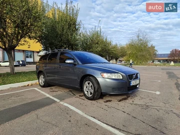 Авто Volvo V50 2008 № 8693886