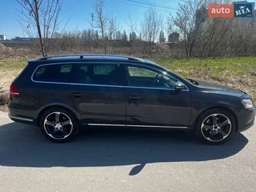 Авто Volkswagen Passat 2011 № 8693894