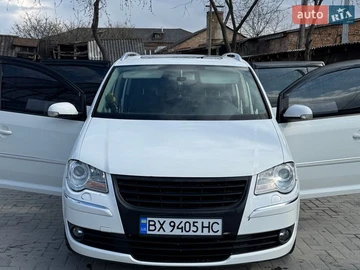 Авто Volkswagen Touran 2007 № 8693905