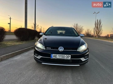 Авто Volkswagen Golf Alltrack 2016 № 8693974