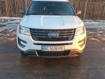 Авто Ford Explorer 2016 № 8694064