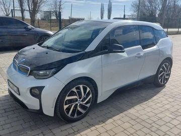 Авто BMW I3 2017 № 8694093