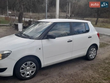 Авто Skoda Fabia 2014 № 8694184