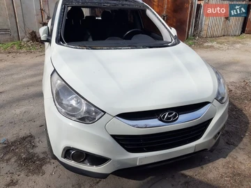 Авто Hyundai Ix35 2010 № 8694256